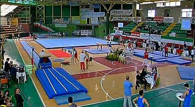 GINNASTICA: SALERNO 7^ IN SERIE B MASCHILE, GRANDE ATTESA PER GLI ASSOLUTI